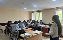 Pedaqoji təcrübə davam edir