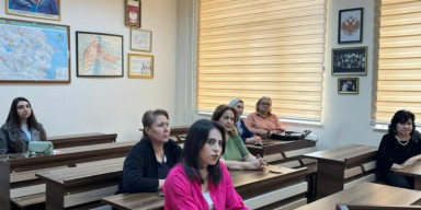 Türk xalqları tarixi kafedrasında Azərbaycan və Özbəkistanda dövlət müstəqilliyinin bərpa olunmasının 35-ci ildönümünə həsr olunmuş elmi seminar keçirilmişdir