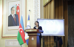 BDU-da Ümummilli Lider Heydər Əliyevin anadan olmasının 103-cü ildönümünə həsr olunmuş tədbir keçirilib