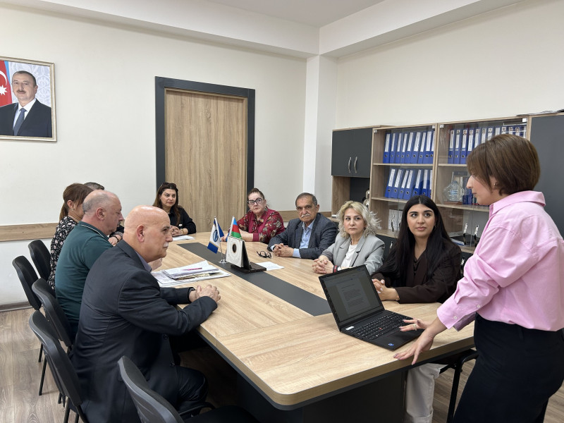 “Sosial medianın ictimai rəyin formalaşmasına təsiri” mövzusunda elmi seminar