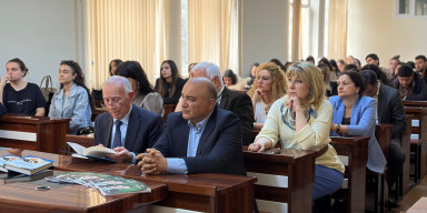 BDU-da elmi seminar: “Azərbaycan ədəbi dil tarixində akademik Tofiq Hacıyev mərhələsi”