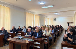 BDU-da elmi seminar: “Azərbaycan ədəbi dil tarixində akademik Tofiq Hacıyev mərhələsi”