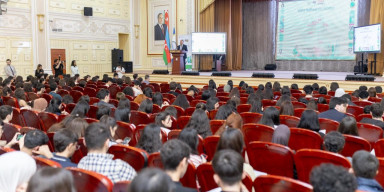 BDU-da WUF13 Festivalı çərçivəsində məlumatlandırma sessiyası keçirilib