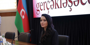 “Məzunun izində”