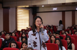 “Məzunun izində”