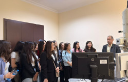 Fizika fakültəsi tələbələrinin Fizika institutuna infoturu təşkil edilib