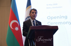 BDU və Dövlət Şəhərsalma və Arxitektura Komitəsinin təşkilatçılığı ilə “Bakı Şəhərsalma Həftəsi 2026” çərçivəsində beynəlxalq konfrans keçirilir