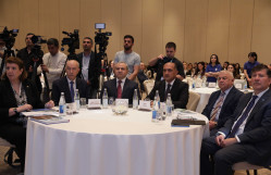 BDU və Dövlət Şəhərsalma və Arxitektura Komitəsinin təşkilatçılığı ilə “Bakı Şəhərsalma Həftəsi 2026” çərçivəsində beynəlxalq konfrans keçirilir