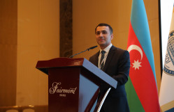 “Dayanıqlı və davamlı şəhər inkişafı üçün insan kapitalının formalaşdırılması” mövzusunda beynəlxalq konfrans davam edir