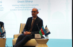 “Dayanıqlı və davamlı şəhər inkişafı üçün insan kapitalının formalaşdırılması” mövzusunda beynəlxalq konfrans davam edir