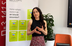 BDU tələbələri süni intellekt sistemlərinin hazırlanması barədə məlumatlandırılıb
