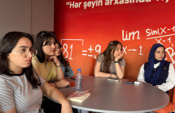 BDU tələbələri süni intellekt sistemlərinin hazırlanması barədə məlumatlandırılıb