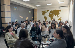 Bakı Dövlət Universiteti (BDU) Coğrafiya fakültəsi Tələbə Gənclər Təşkilatının (TGT) təşkilatçılığı ilə “Müəllimliyə ilk addım” adlı praktiki seminar uğurla keçirilib