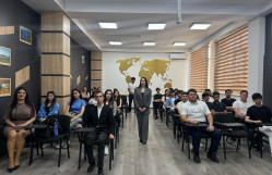 BDU-da təlim: “Karyera yolunda ünsiyyət, CV və peşə seçimi”