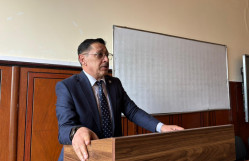 BDU-da Fizika fənni üzrə IV Respublika olimpiadası keçirilib