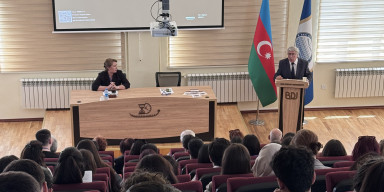 BDU-da Müstəqillik Gününə həsr olunmuş III Respublika elmi konfransı keçirilib