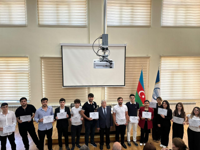 Tarix fakültəsinin futbol komandası təşəkkürnamə ilə təltif olunmuşdur və fakültə nəzdində “Ekskursiya” klubu yaradılmışdır