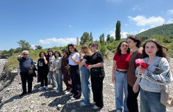 Fakültənin tələbələri Quba rayonunda çöl tədris təcrübəsində iştirak etmişlər