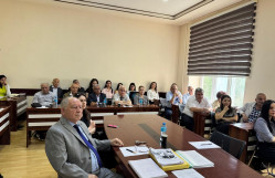 Dissertasiya işinin ilkin müzakirəsi keçirilib