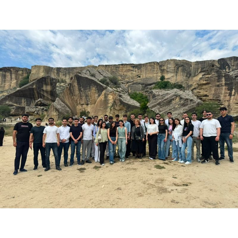 Tarix fakültəsinin IV və V kurs tələbələri istehsalat təcrübəsində