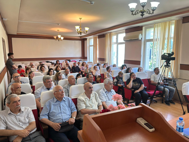 Dissertasiya işinin ilkin müzakirəsi keçirilib