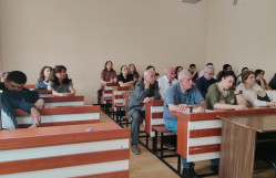 “Bitki mənşəli nanohissəciklərin canlı sistemlərə təsiri”nə həsr olunmuş elmi seminar keçirilib
