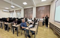 Tələbələrin istehsalat təcrübəsinin yekunlarına dair dinlənmə keçirilib