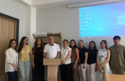 Çin, Yaponiya və Koreyaşünaslıq ixtisası üzrə IV kurs tələbələrinin yekun referat işlərinin müdafiəsi keçirilib