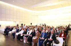 Birinci Türkoloji Qurultayın 100 illiyinə həsr olunmuş Beynəlxalq elmi konfransın açılış mərasimi