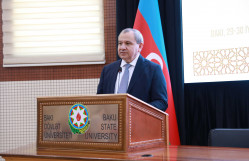 BDU və Beynəlxalq Türk Akademiyasının Birinci Türkoloji Qurultayın 100 illik yubileyinə həsr etdiyi kitabların təqdimatı olub