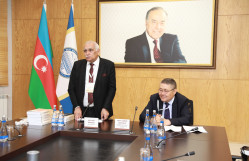 Birinci Türkoloji Qurultayın 100 illik yubileyinə həsr olunmuş Beynəlxalq elmi konfrans bölmə iclasları ilə davam edib