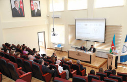 Birinci Türkoloji Qurultayın 100 illik yubileyinə həsr olunmuş Beynəlxalq elmi konfrans bölmə iclasları ilə davam edib