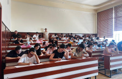 Biologiya fakültəsində yay imtahan sessiyası uğurla davam edir