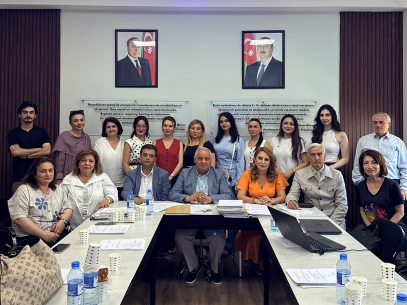 Magistrlik dissertasiya işlərinin müdafiəsi davam edir
