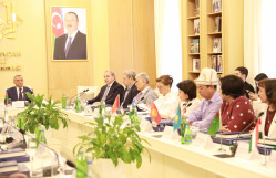 BDU ilə Azərbaycan Milli Kitabxanasının Birinci Türkoloji Qurultayın 100 illiyinə tarixi töhfəsi