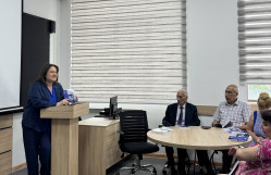 Sosial media ilə bağlı yeni tələblər və yeni dərslik