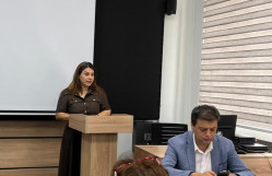 Sosial media ilə bağlı yeni tələblər və yeni dərslik