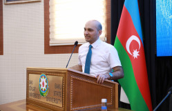 BDU rektoru abituriyentlərlə görüşüb