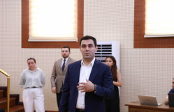 BDU rektoru abituriyentlərlə görüşüb