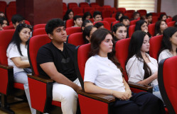 BDU-da “Açıq qapı” günləri davam edir