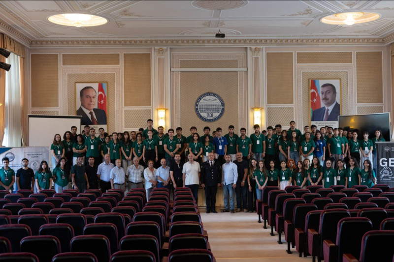 “GeoCamp” Tələbə yay düşərgəsində Dövlət Ekoloji Təhlükəsizlik Xidmətinin rəisi Hikmət Əlizadə ilə görüş