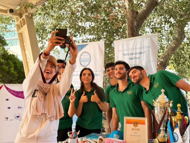 “BDU könüllüləri” komandası “Gəl dost olaq – Çərpələng Festivalı”nda