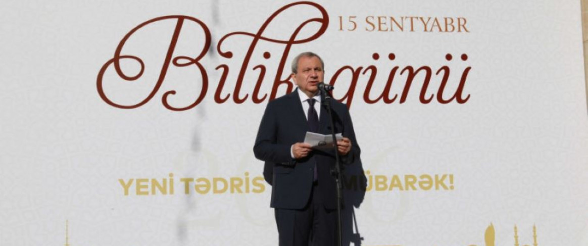 Bakı Dövlət Universitetində      15 sentyabr - Bilik Günü münasibətilə tədbir keçirilib.