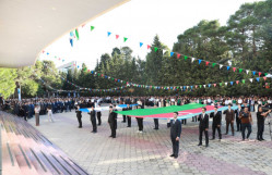 Bakı Dövlət Universitetində      15 sentyabr - Bilik Günü münasibətilə tədbir keçirilib.