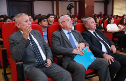 İsrailin Kaye Akademik Təhsil Kollecinin layihə rəhbəri BDU tələbələrinə mühazirə deyib
