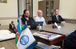 BDU-da süni intellektin təhsildə tətbiqi müzakirə olunub