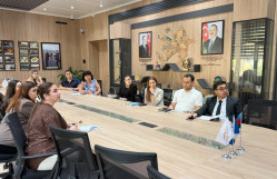 BDU-da "FUTURE17 Challenge" proqramının mentorları ilə ilkin görüş keçirilib