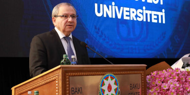BDU-nun dosenti Səidə Əli qızının 80 illik yubileyi qeyd olunub