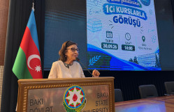 Fizika fakültəsində I kurslarla görüş keçirilib