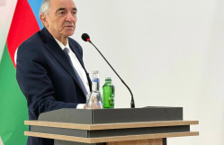 Tanınmış jurnalist, səyyah Azər Qərib BDU tələbələri ilə görüşüb